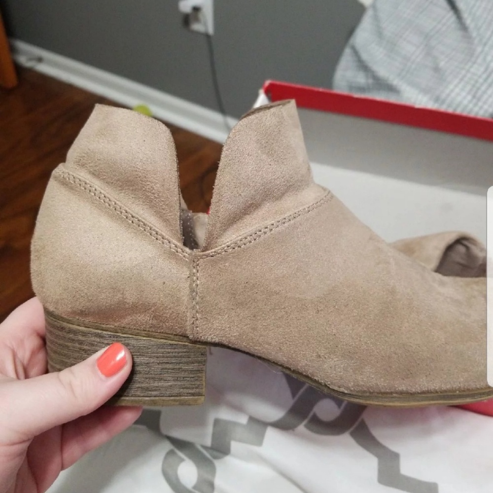 SOLD! Caramel American Eagle Suede Booties, sz 11